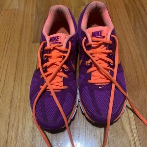 💥HP💥 Nike sneakers, rare find